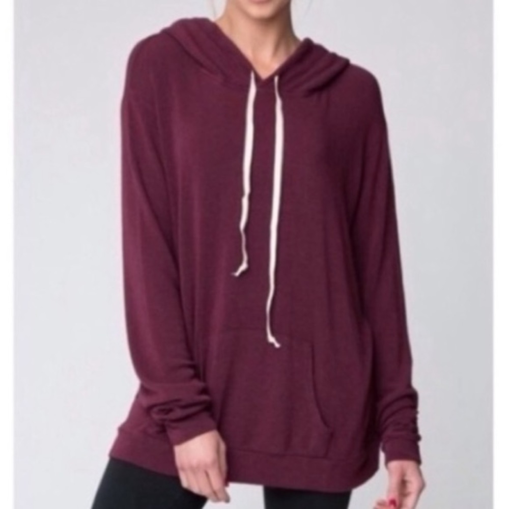 Brandy Melville maroon hoodie sweater